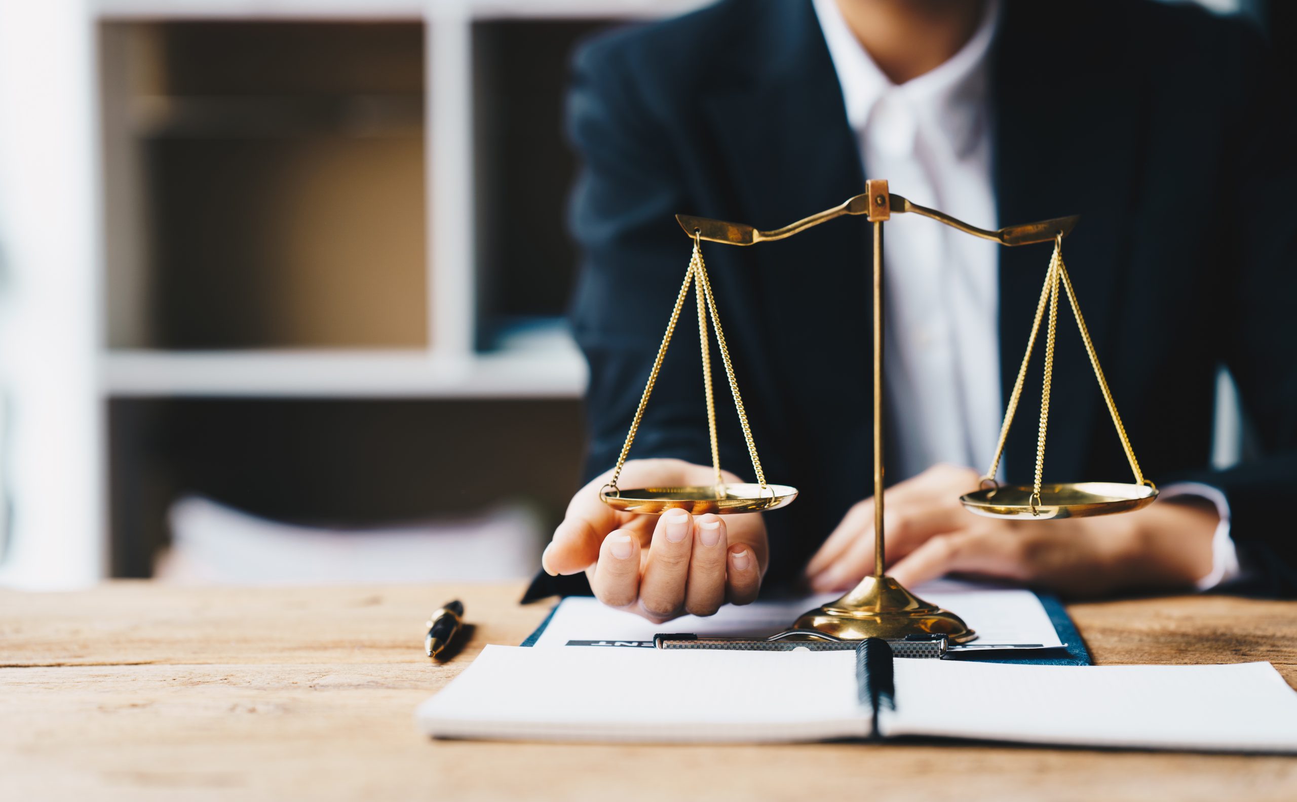 WHY YOU NEED A GOOD CRIMINAL DEFENSE ATTORNEY: THE FLORIDA 10-20-LIFE LAW